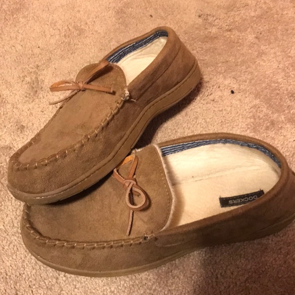 dockers house slippers